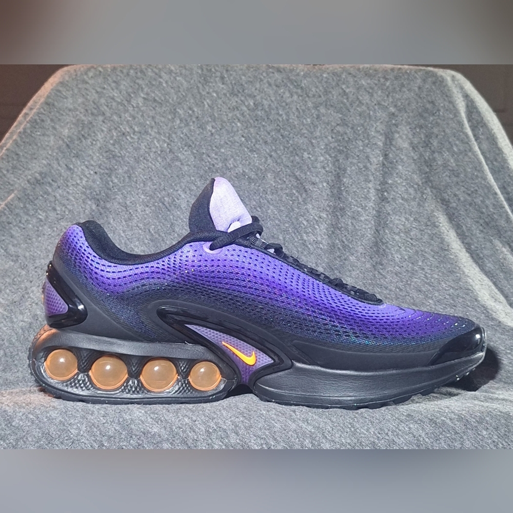 Nike Air Max Dn SE 'Medium Violet' ~ Black Violet Orange HF5531-500 Men's: 10.5 - Picture 2 of 9